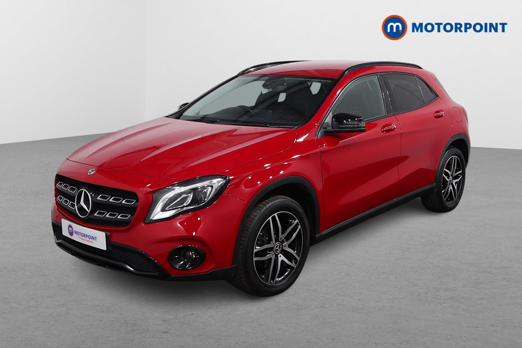 Mercedes-Benz GLA Class Gla 180 Urban Edition Red #3