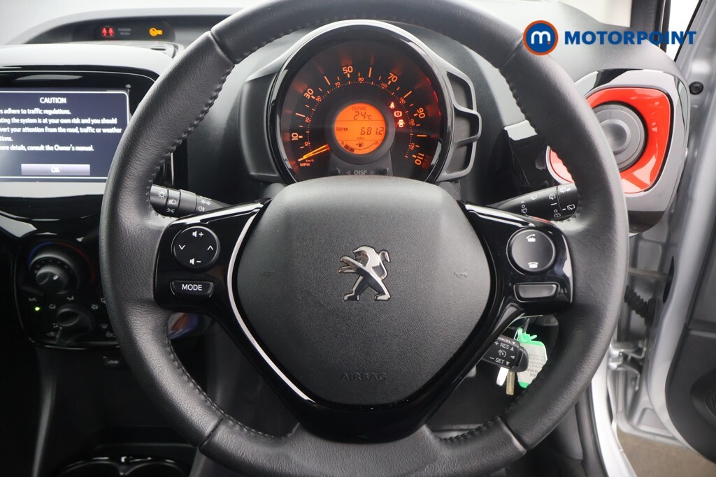 Peugeot 108 108 Active Red #13