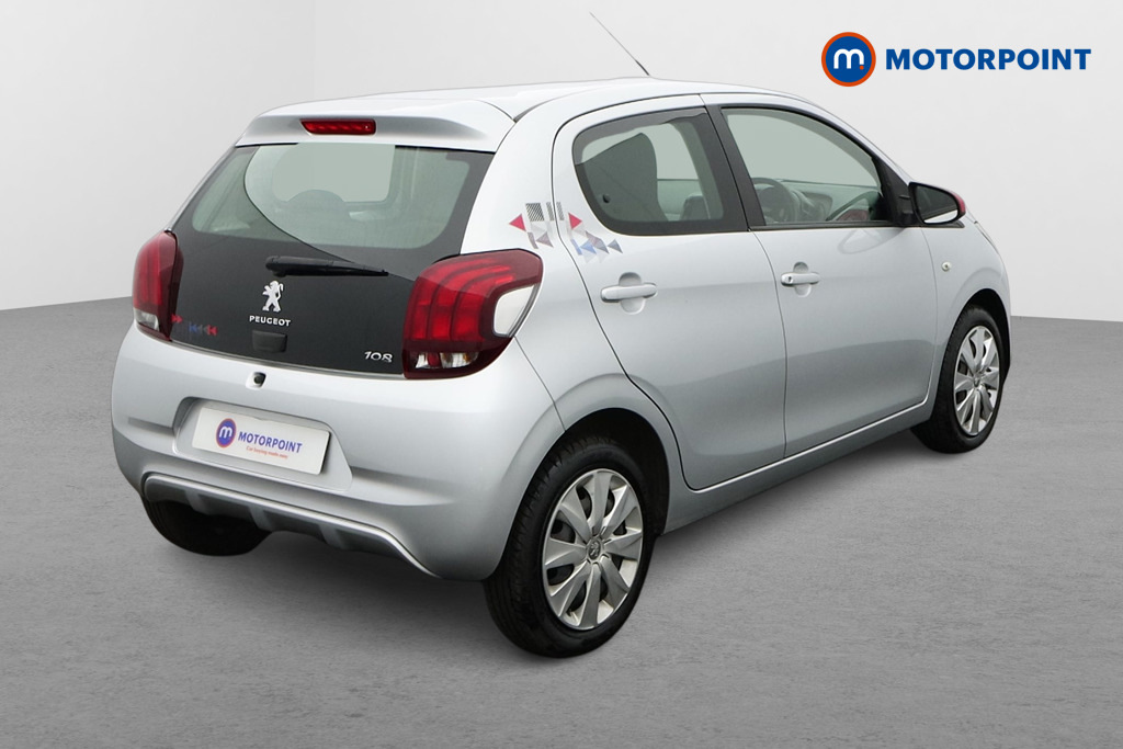 Peugeot 108 108 Active Red #7