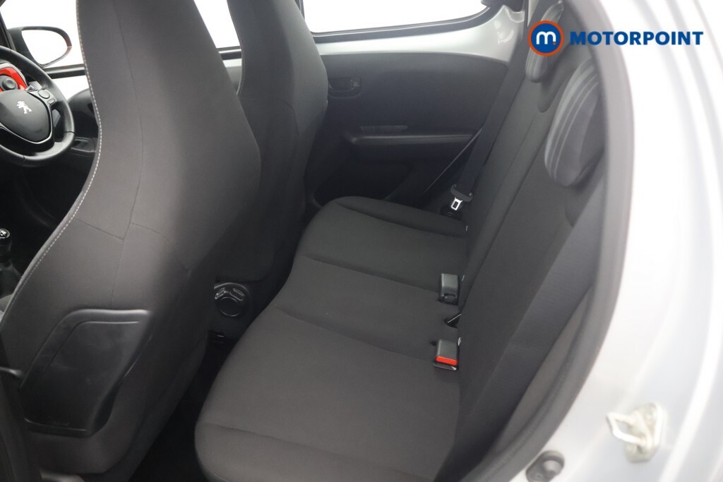 Peugeot 108 108 Active Red #29