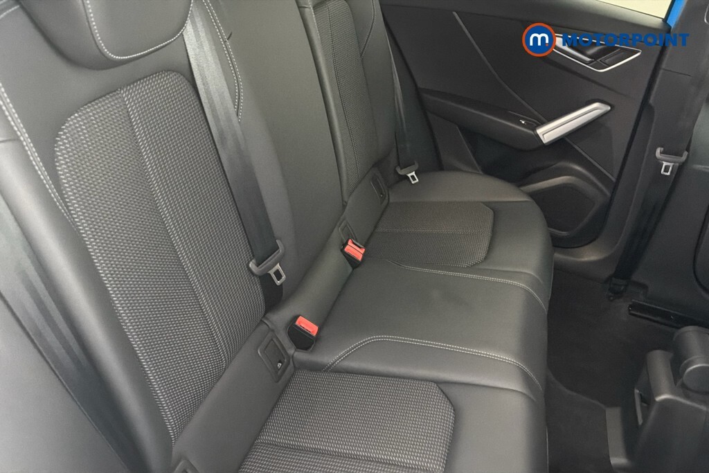 Audi Q2 Q2 Sport 30 Tfsi Black #30