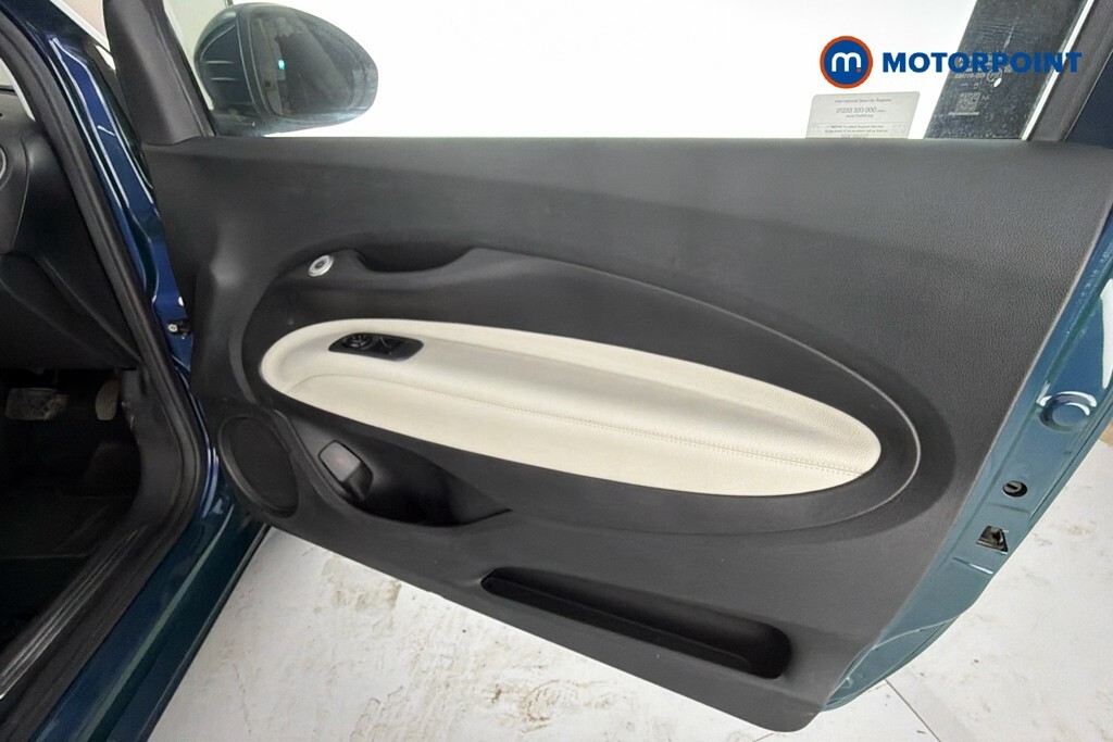 Fiat 500 500E Icon Blue #24