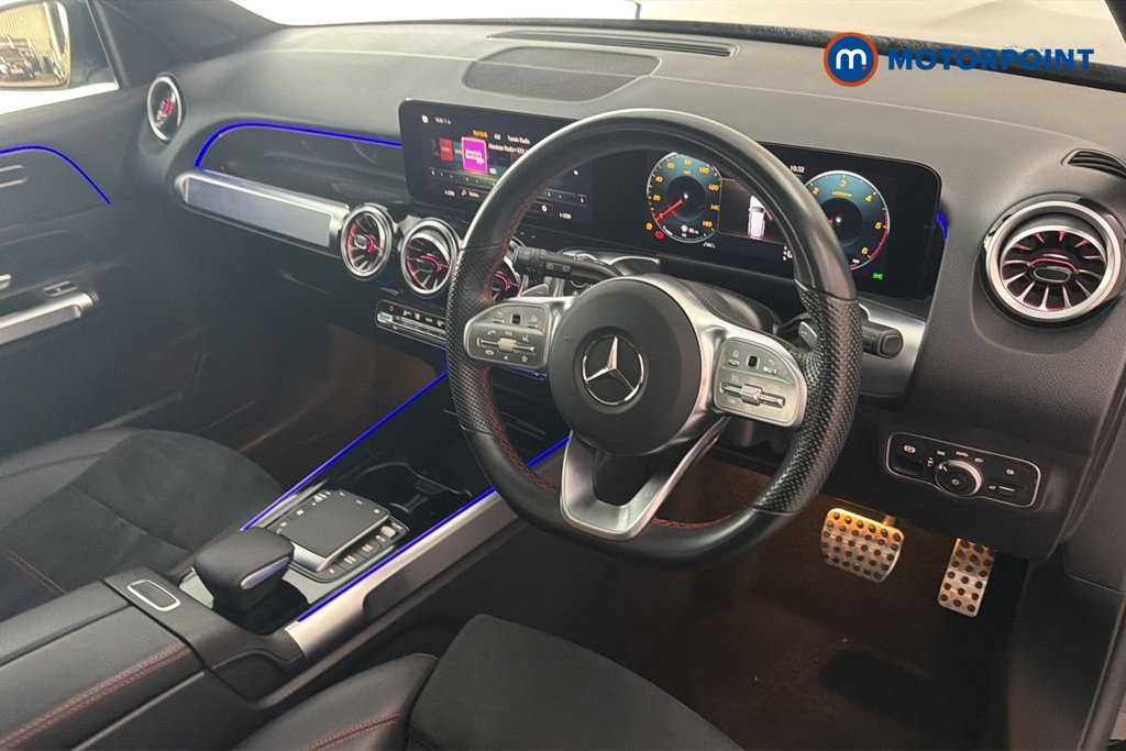 Mercedes-Benz GLB Class Glb 200 Amg Line Blue #9