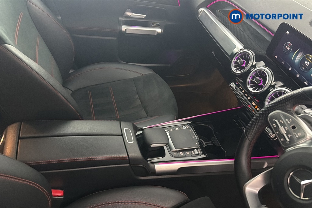 Mercedes-Benz GLB Class Glb 200 Amg Line Blue #22