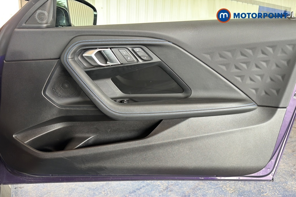 BMW 2 Series 220I M Sport Step White #23