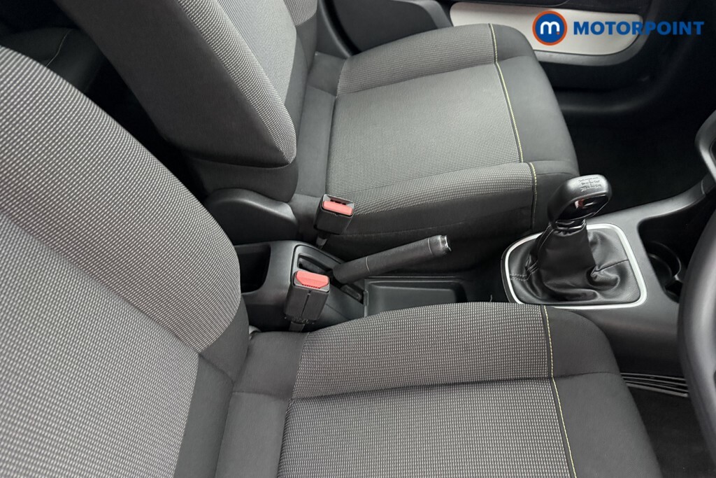 Citroen C3 1.2 Puretech 110 Plus Eat6 Grey #18