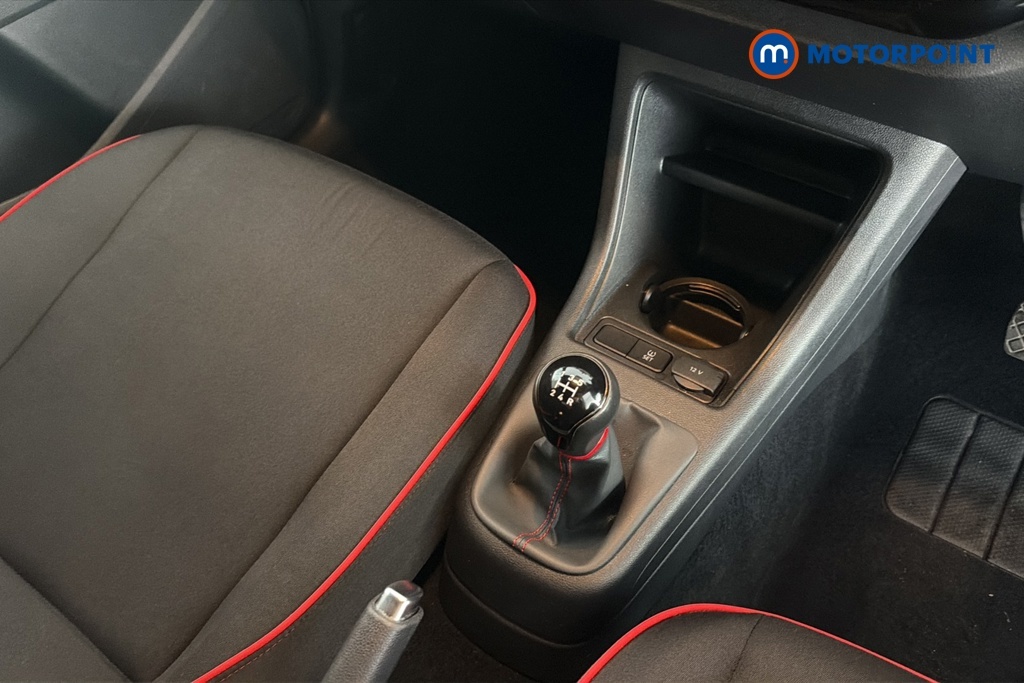Seat MII 1.0 12V Fr Line Hatchback Euro 6 Red #18