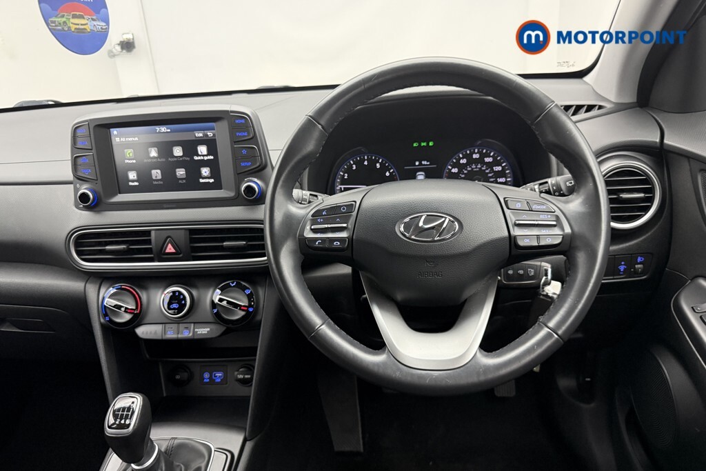 Hyundai Kona Premium Yellow #10