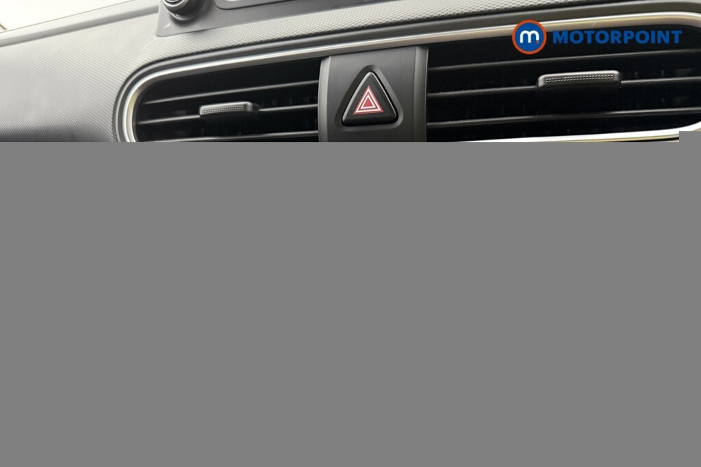 Hyundai Kona Premium Yellow #21
