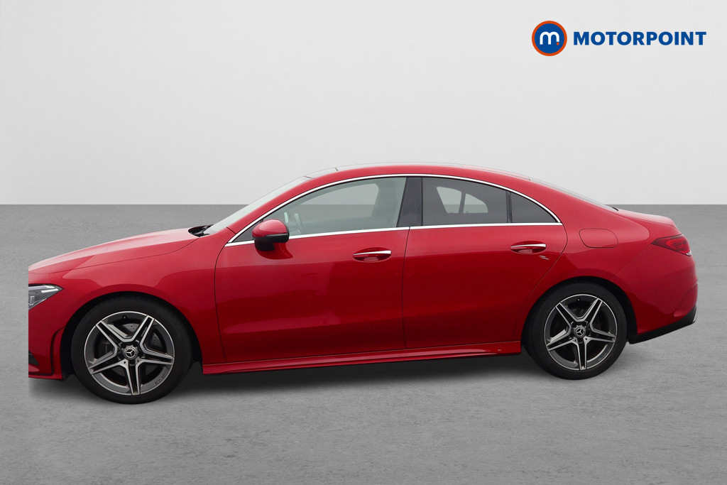 Mercedes-Benz CLA Class Cla 200 Amg Line Premium Plus Tip Red #4