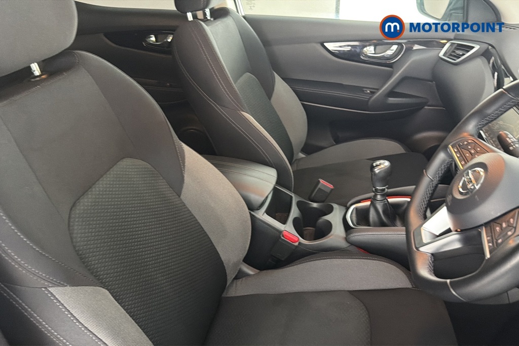 Nissan Qashqai Dig-t Tekna Blue #25