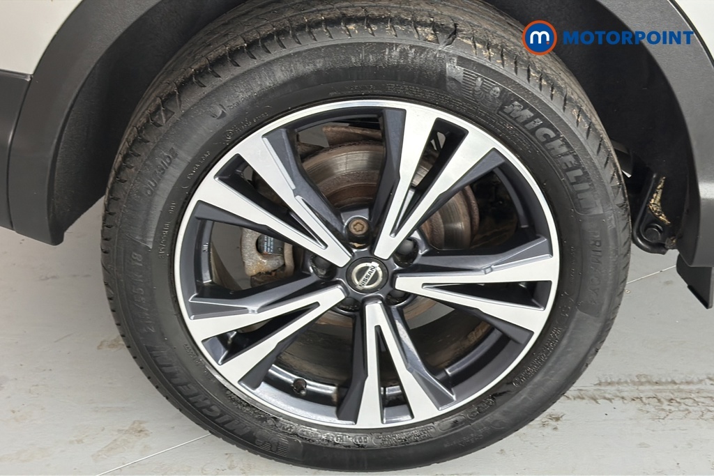 Nissan Qashqai Dig-t Tekna Blue #40