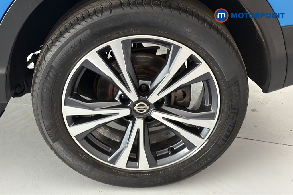 Nissan Qashqai 1.3 Dig-t 140Ps Acenta  #41