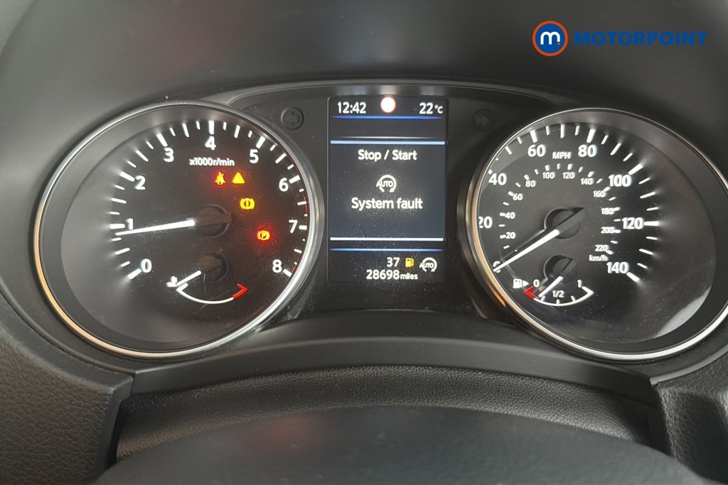 Nissan Qashqai 1.3 Dig-t 140Ps Acenta  #15