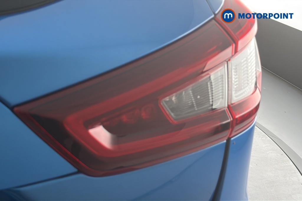 Nissan Qashqai 1.3 Dig-t 140Ps Acenta  #33