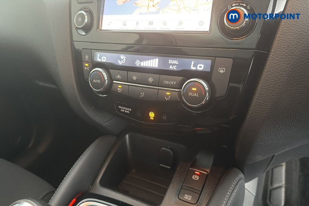 Nissan Qashqai 1.3 Dig-t 140Ps Acenta  #19