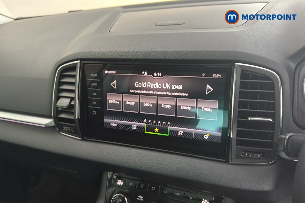 Skoda Karoq 1.5 Tsi 150Ps Se Technology Grey #17