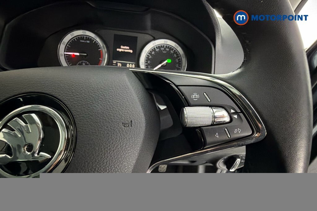Skoda Karoq 1.5 Tsi 150Ps Se Technology Grey #12