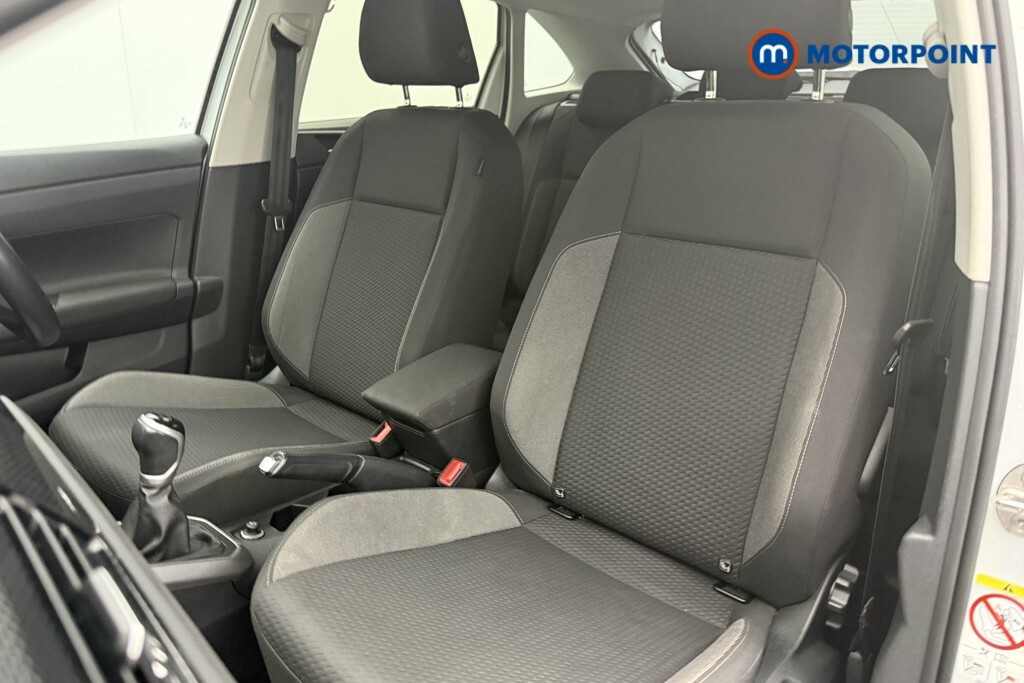 Volkswagen Taigo R-line White #11
