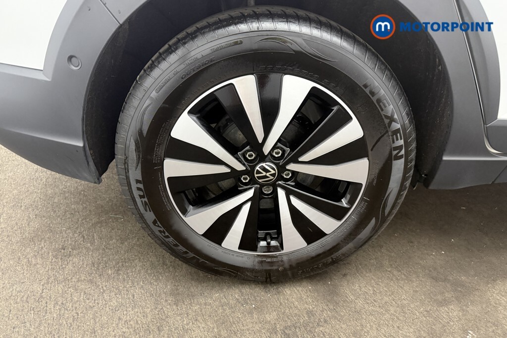 Volkswagen Taigo R-line White #29