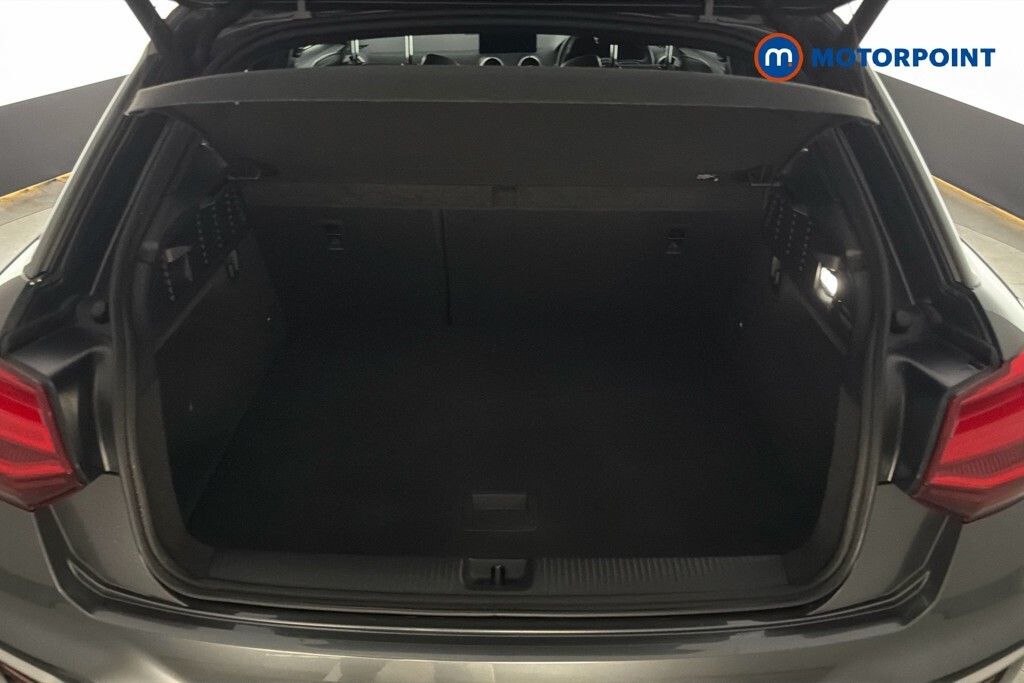 Audi Q2 35 Tfsi Sport S Tronic Cs Grey #30