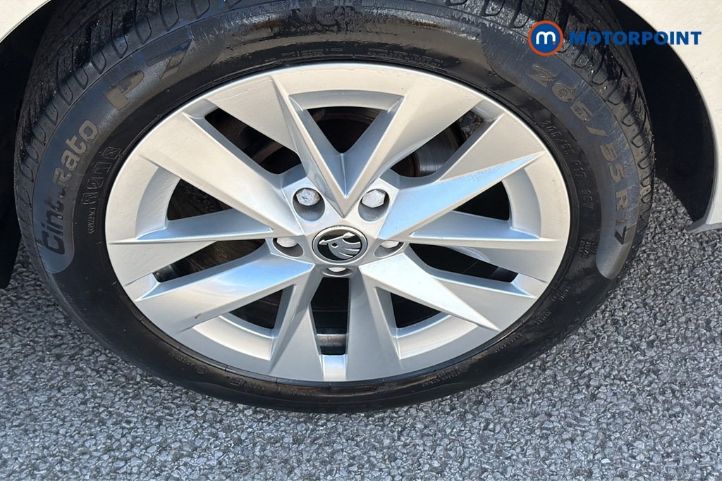 Skoda Octavia Vrs Hatch 1.4 Tsi 245Ps Vrs Iv Dsg Grey #38