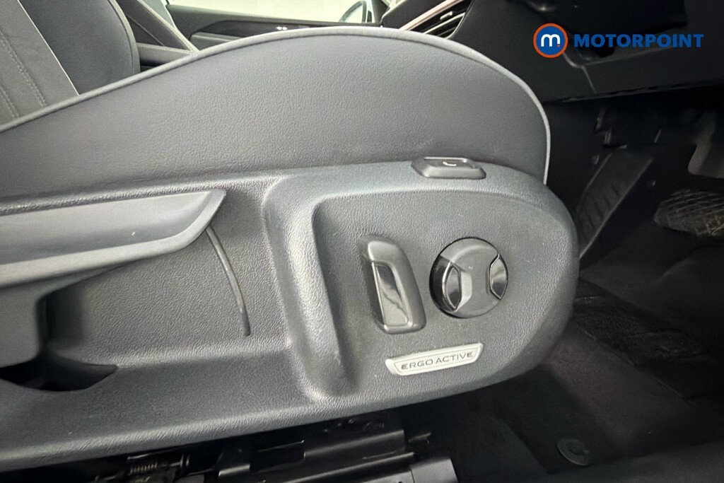 Volkswagen Passat 1.5 Tsi Ehybrid Life Dsg Info Pack, Driver P Black #29