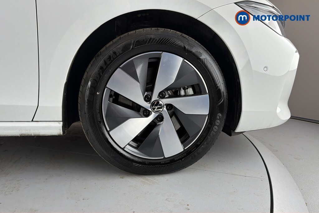 Volkswagen Passat 1.5 Tsi Ehybrid Life Dsg Info Pack, Driver P Black #49