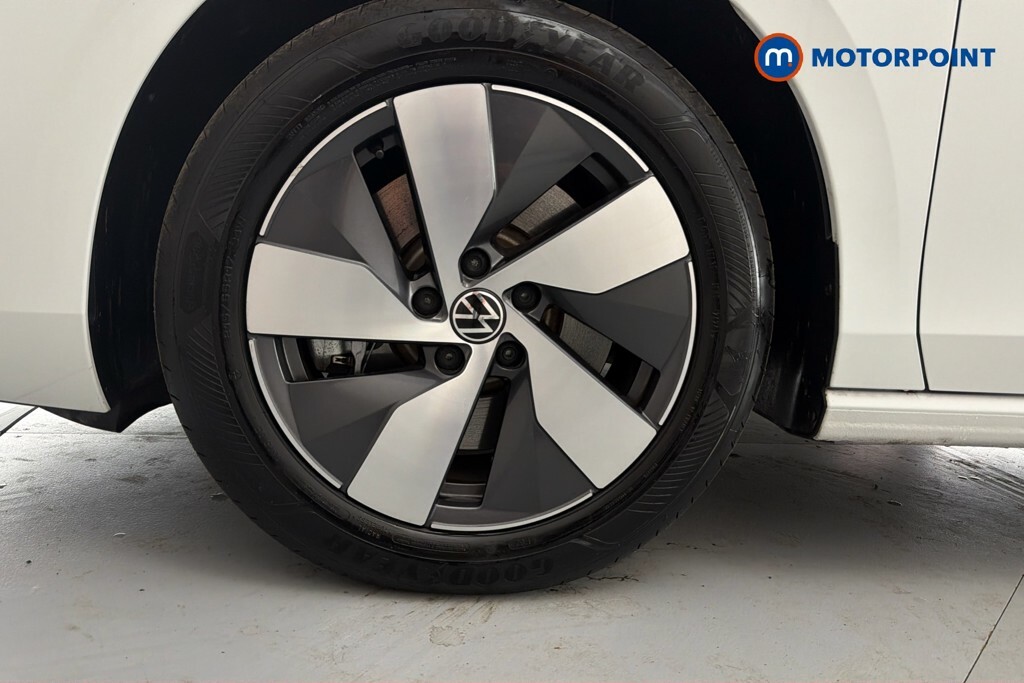 Volkswagen Passat 1.5 Tsi Ehybrid Life Dsg Info Pack, Driver P Black #46
