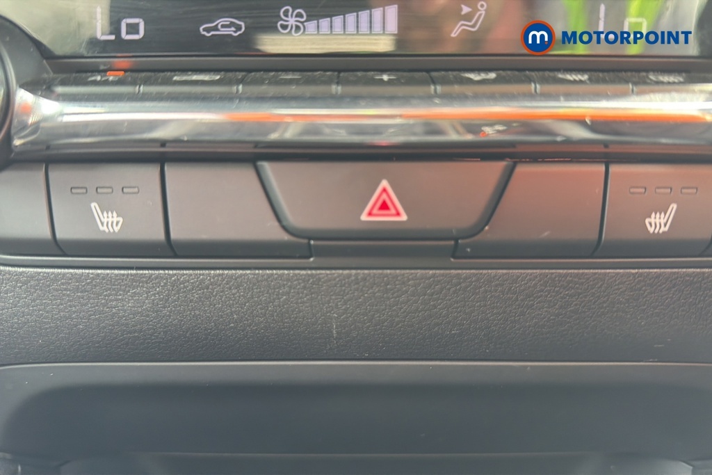 Mazda 3 2.0 E-skyactiv X Mhev 186 Homura Sunroof Red #20