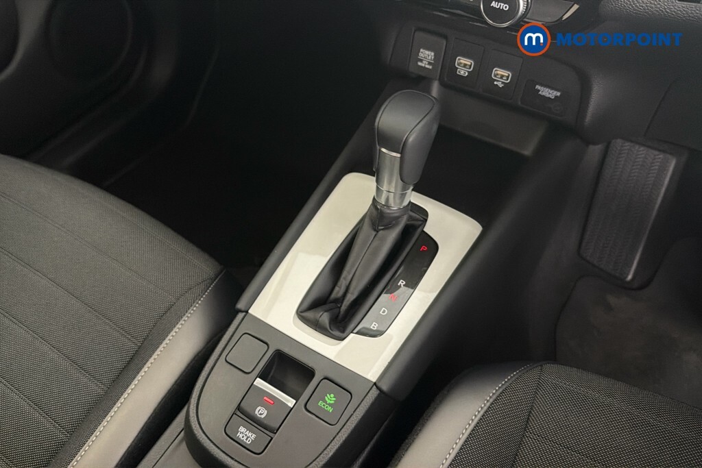 Honda Jazz 1.5 I-mmd Hybrid Elegance Ecvt Black #22
