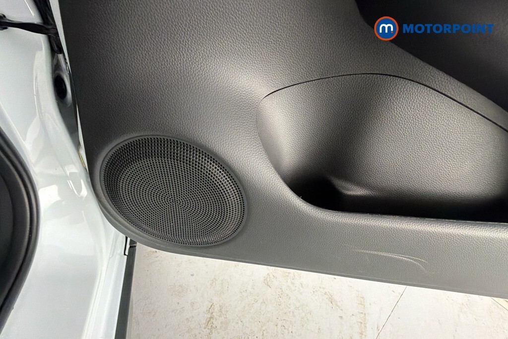 Honda Jazz 1.5 I-mmd Hybrid Elegance Ecvt Black #27