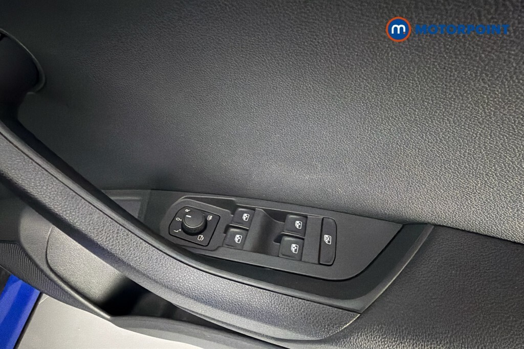 Skoda Karoq 1.5 Tsi Se L Black #25
