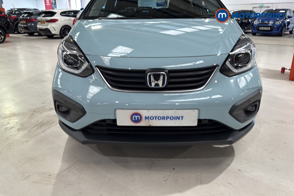 Honda Jazz 1.5 I-mmd Hybrid Sr Ecvt White #38