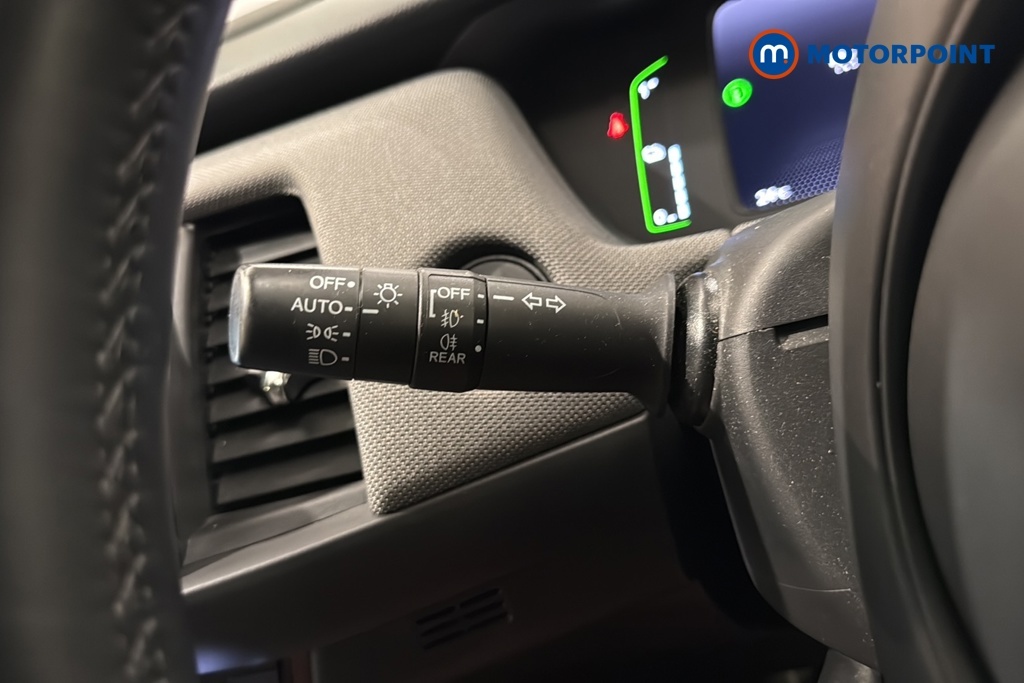 Honda Jazz 1.5 I-mmd Hybrid Sr Ecvt White #18