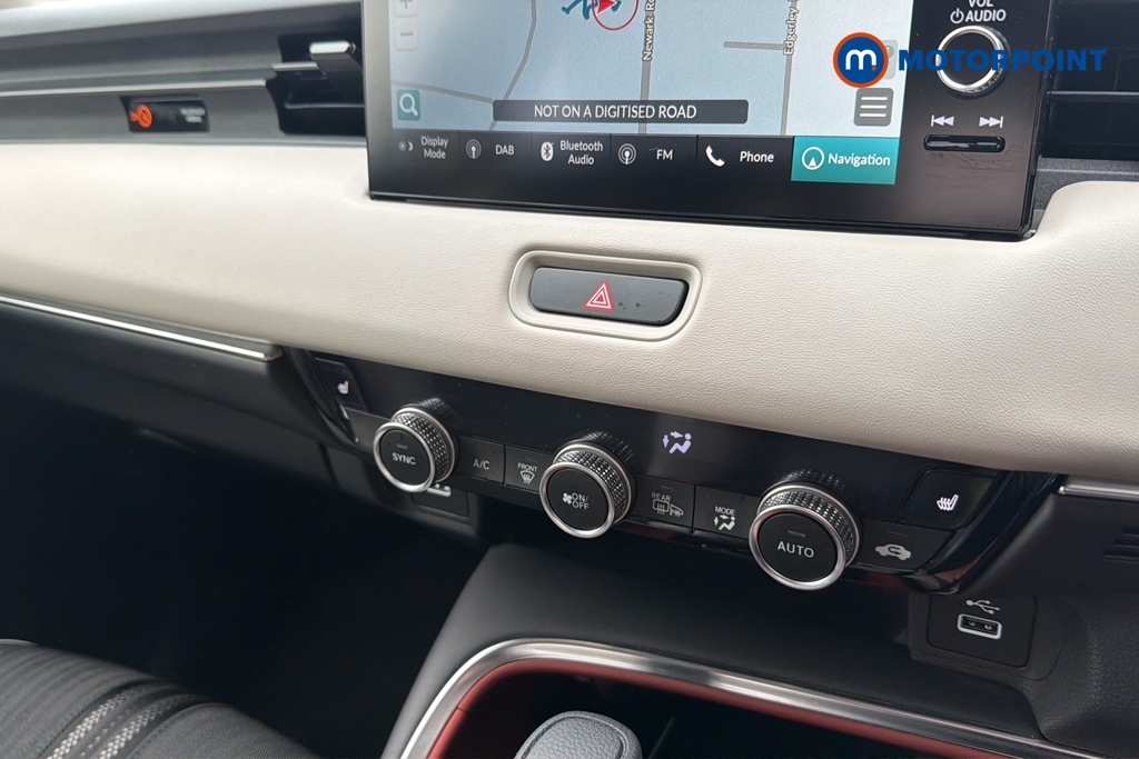 Honda Hr-V 1.5 I-mmd Advance Cvt White #19