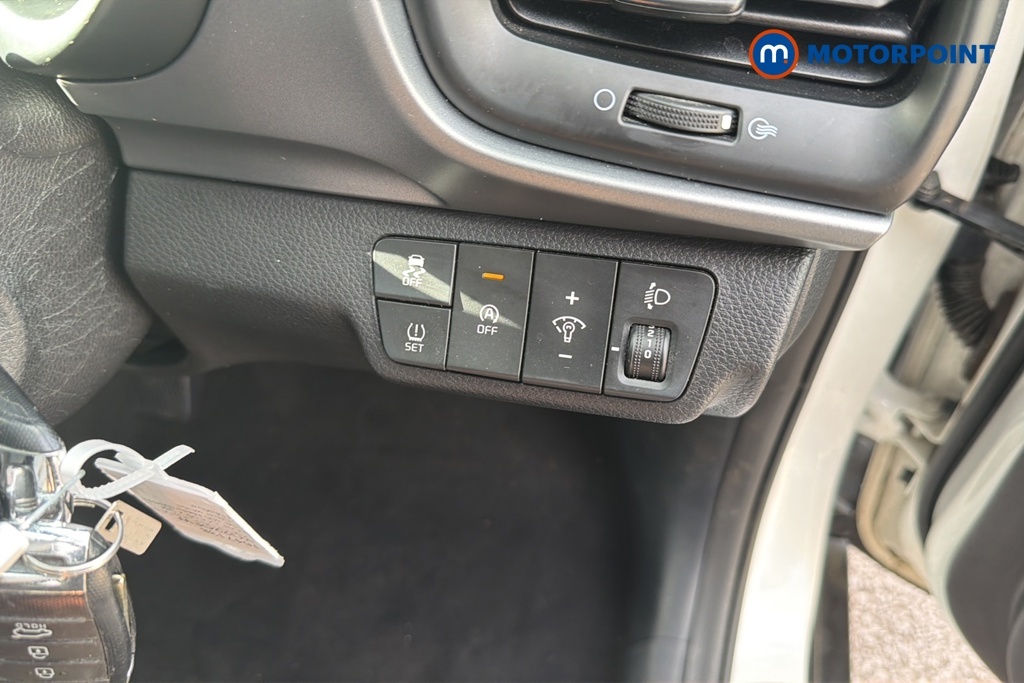 Kia Stonic 1.0 T-gdi Mhev Connect Euro 6 Ss Yellow #15