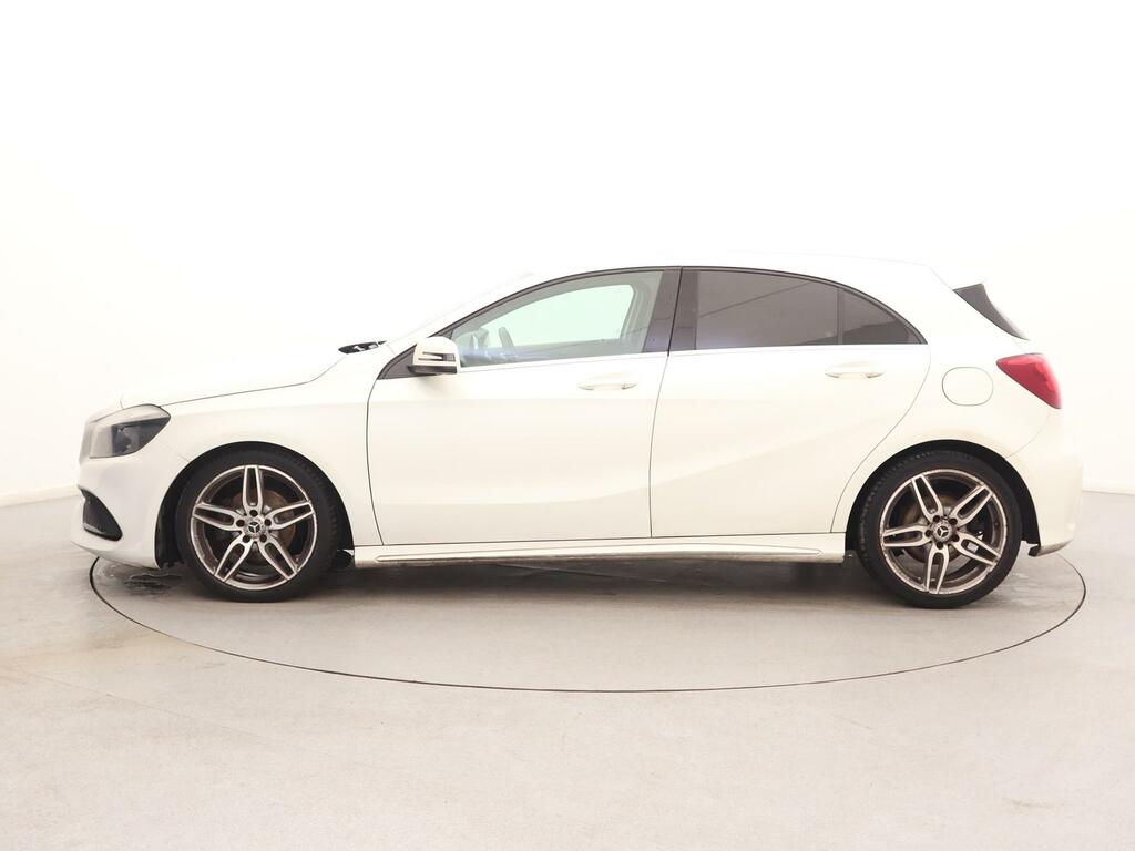 Mercedes-Benz A Class A200d Amg Line HN67EPF White #4
