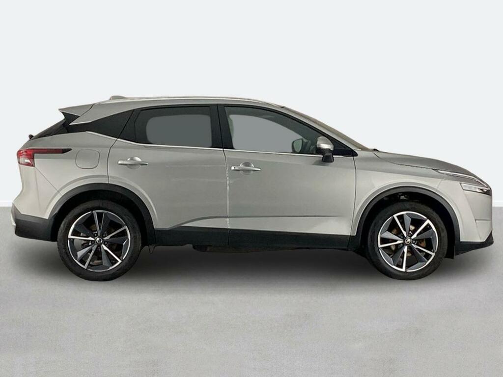 Nissan Qashqai 1.3 Dig-t Mh 158 Tekna DV22XEM Silver #2