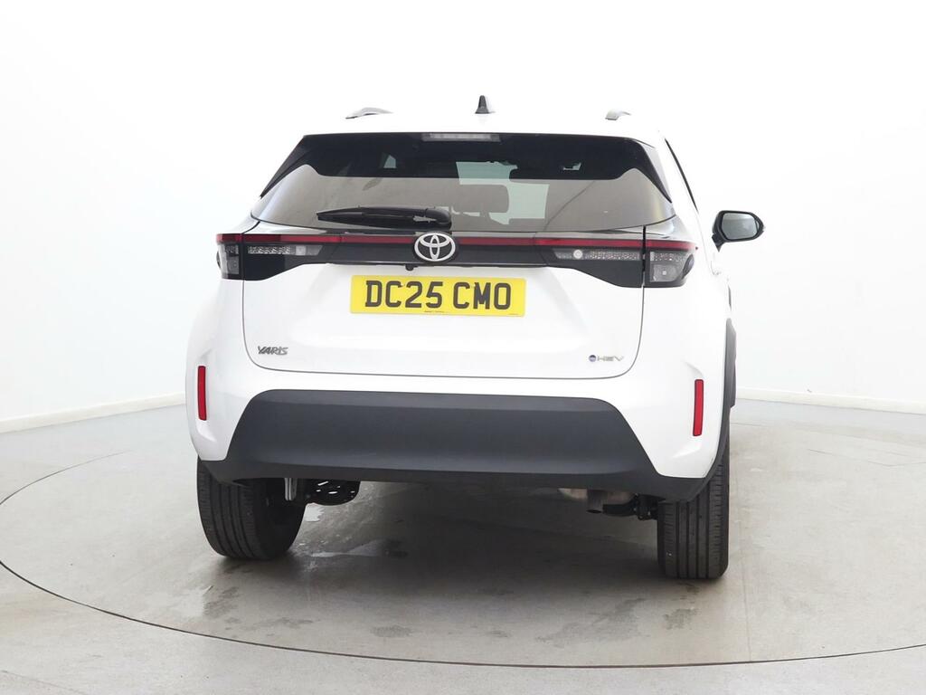 Toyota Yaris Cross 1.5 Hybrid Design Cvt Tech Pack DC25CMO White #6
