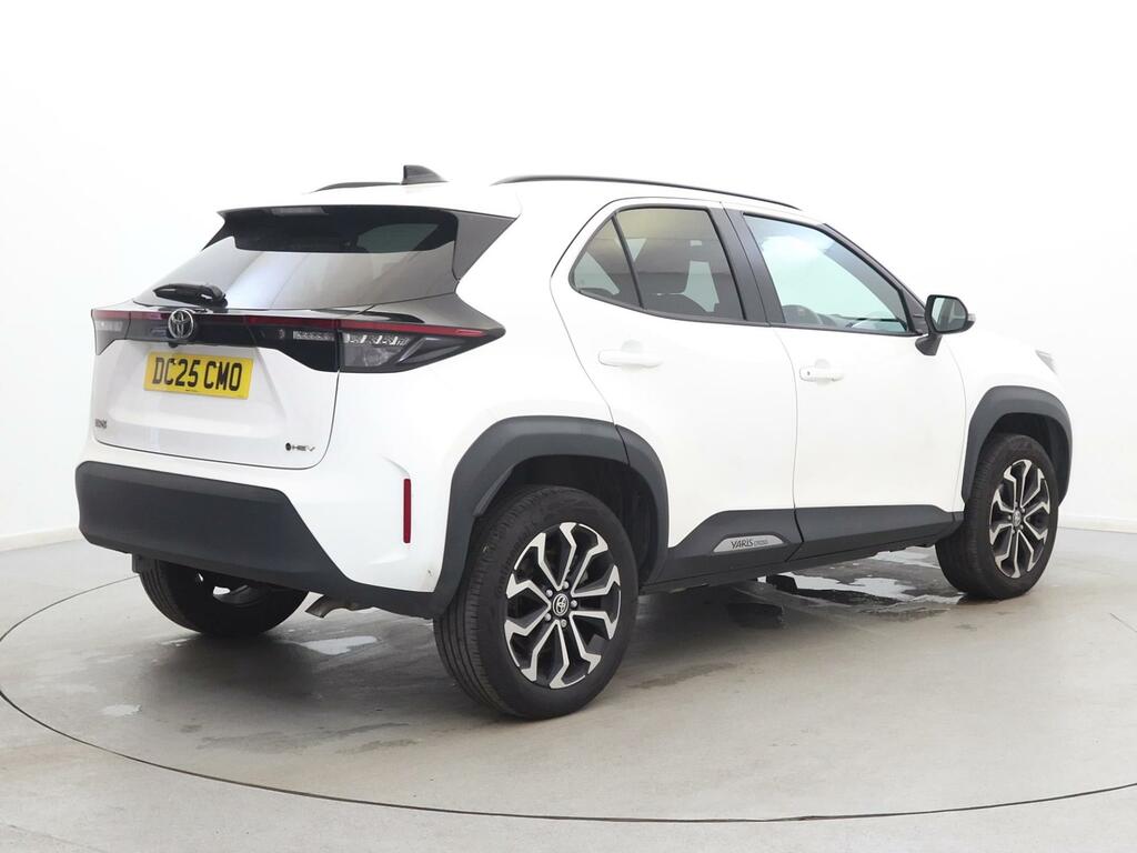 Toyota Yaris Cross 1.5 Hybrid Design Cvt Tech Pack DC25CMO White #5