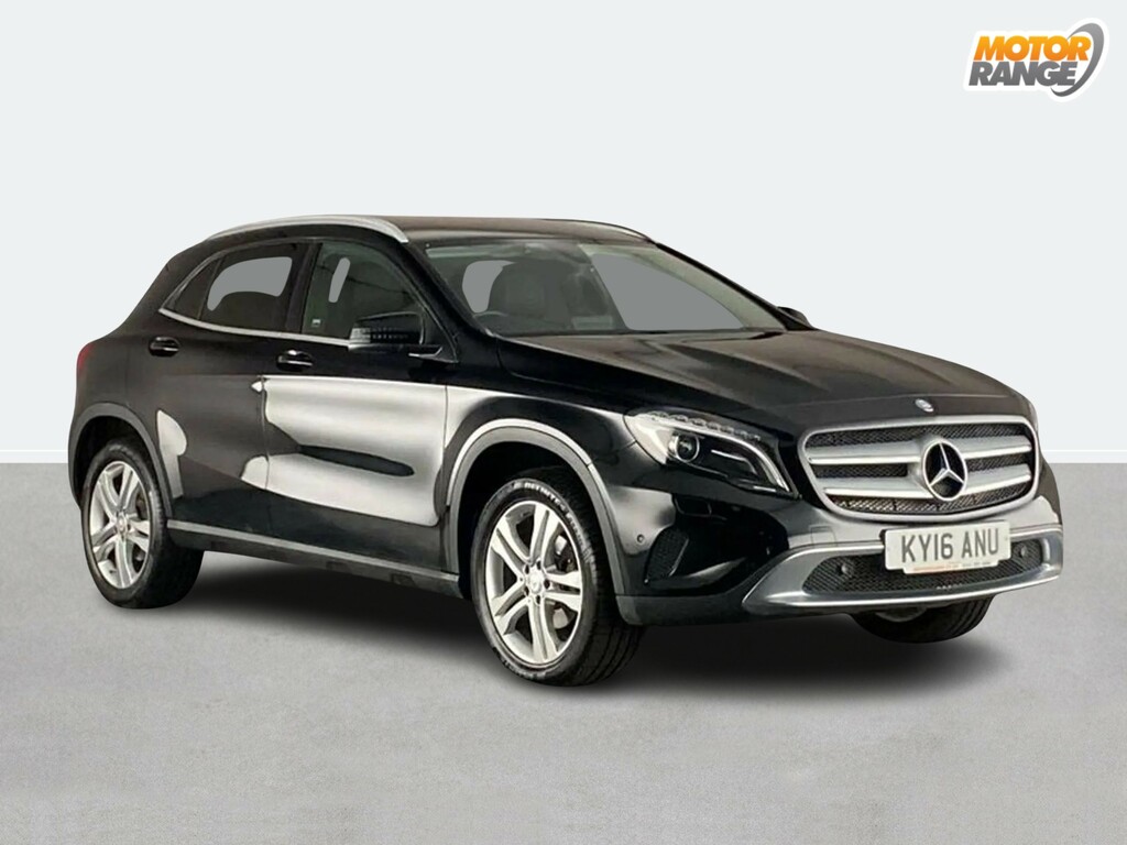 Mercedes-Benz GLA Class Gla 200D 4Matic Sport Premium Black