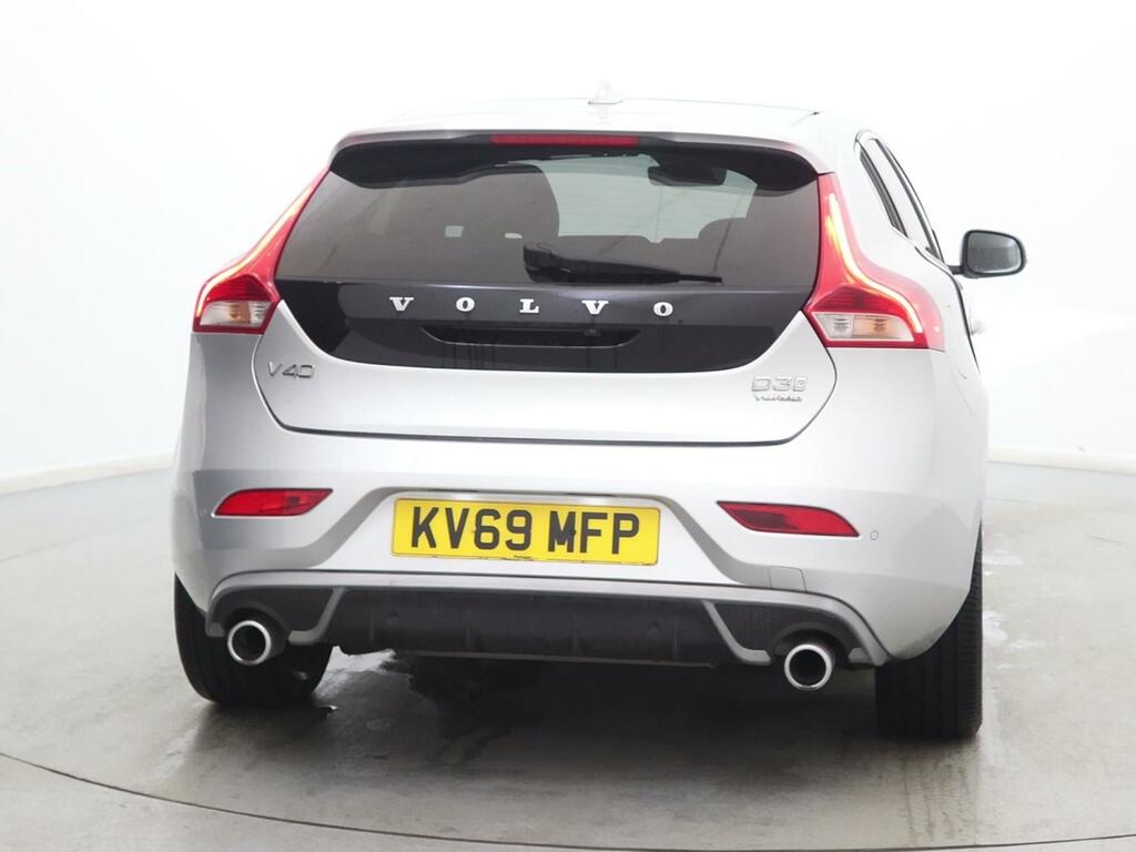 Volvo V40 D3 4 Cyl 152 R Design Edition Silver #6