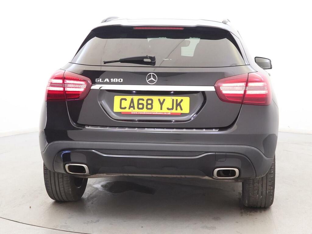 Mercedes-Benz GLA Class Gla 180 Urban Edition CA68YJK Black #6