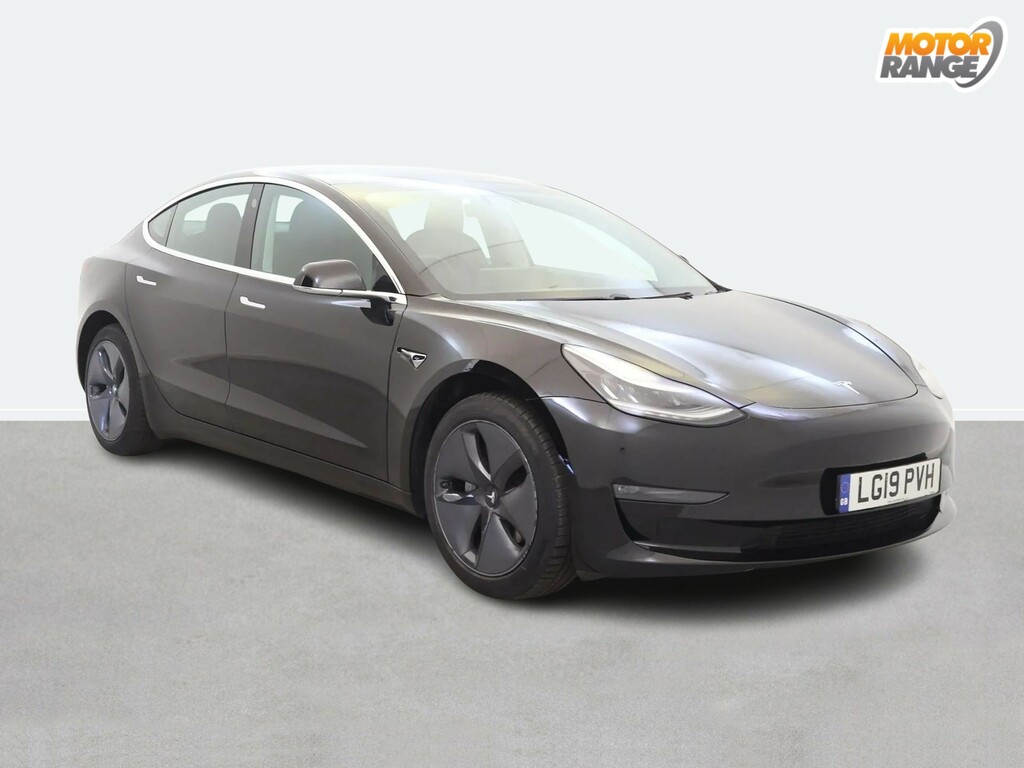 Tesla Model 3 Standard Plus Black