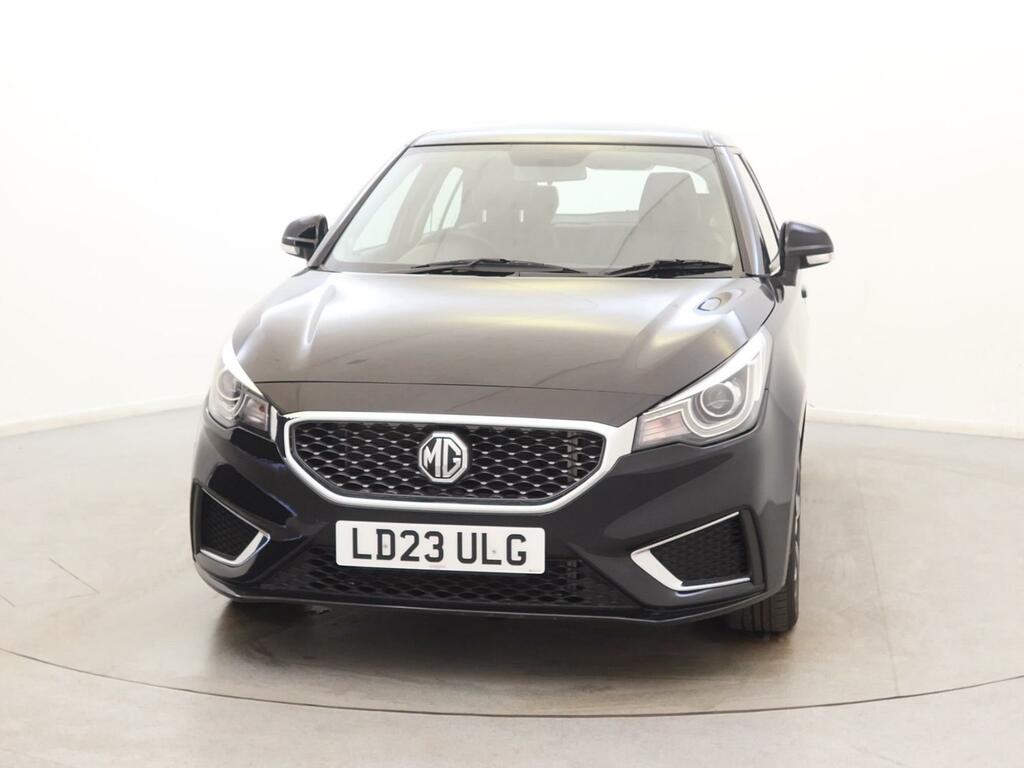 MG MG3 1.5 Vti-tech Exclusive Navigation Black #2