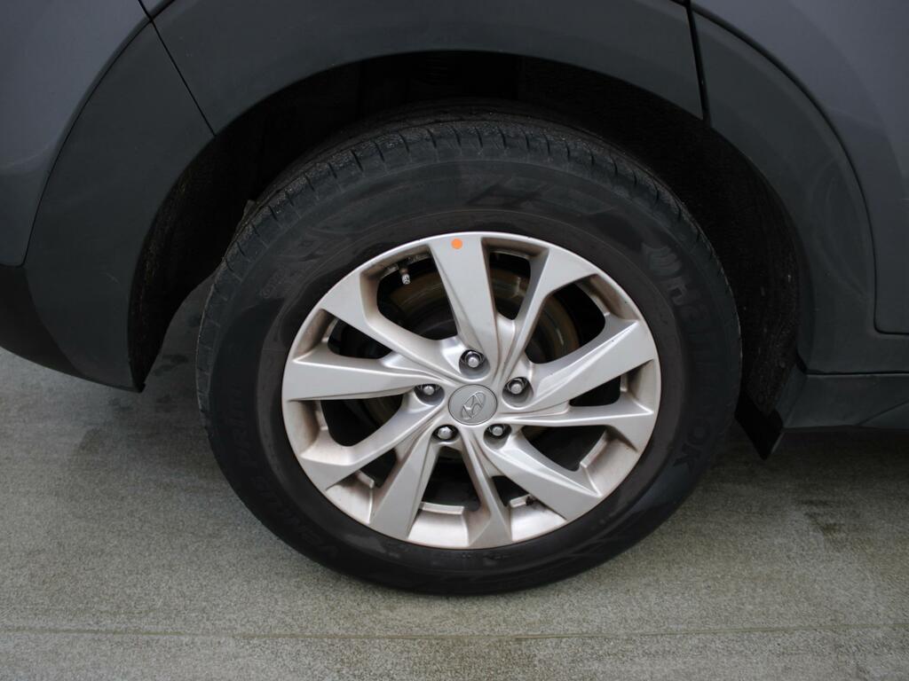 Hyundai Tucson  Grey #37