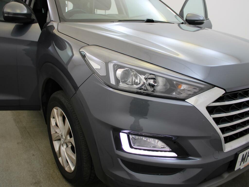 Hyundai Tucson  Grey #36