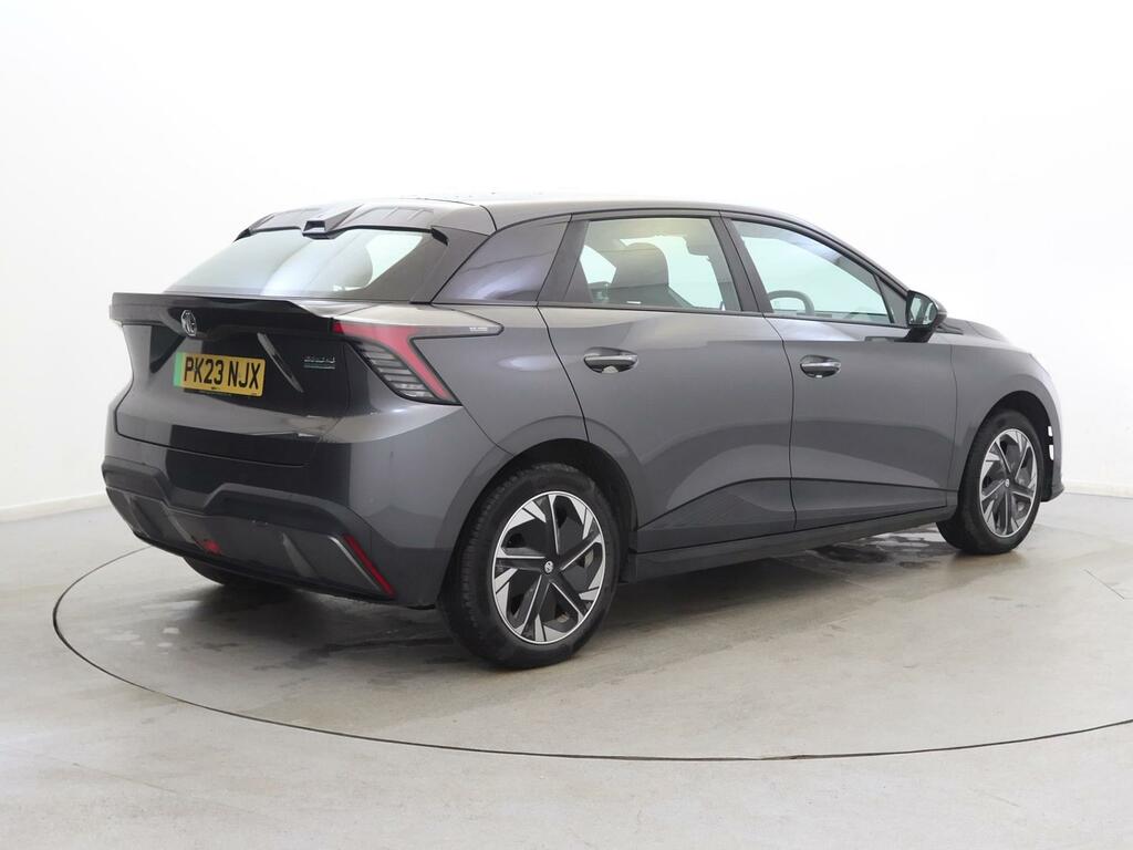 MG MG4 150Kw Trophy Long Range 64Kwh White #5
