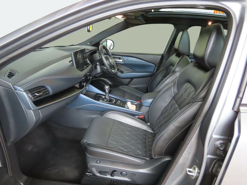 Nissan Qashqai N-connecta Black #10